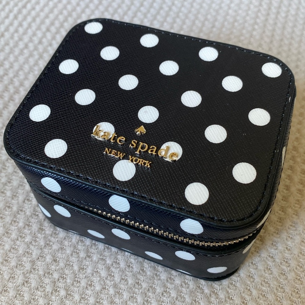 Kate Spade Travel Jewelry Organizer-Polka Dot with Gold Zipper-Never Been Used